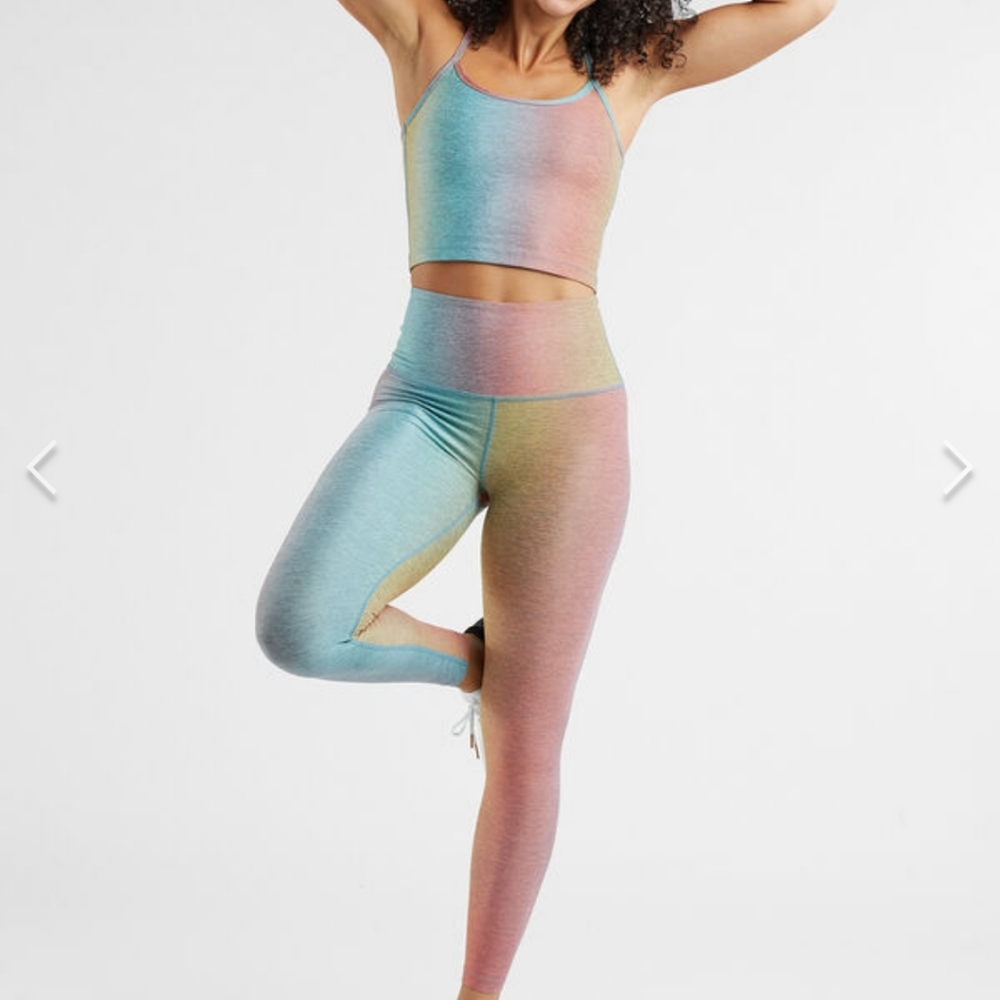 Beyond Yoga silver mist prismatic leggings